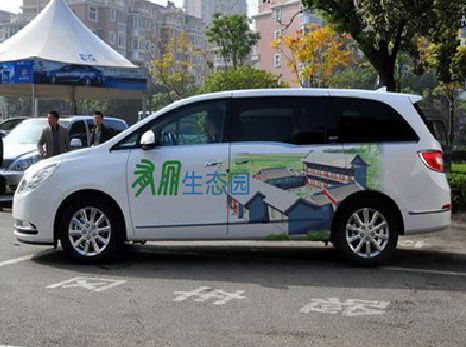 泸水户外车贴喷绘如何保持效果?